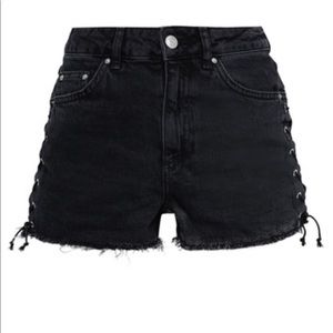 Topshop Lace Up Mom shorts (US 6)